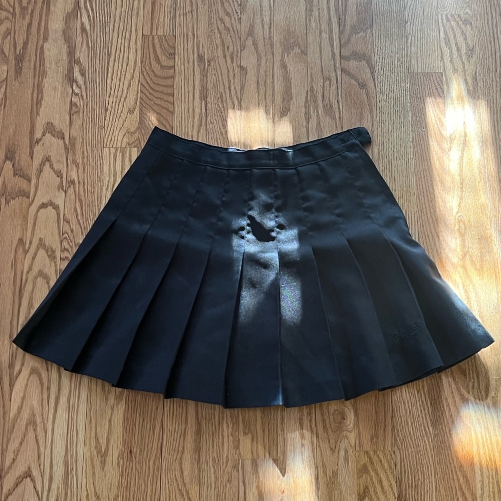 Reebok black tennis skirt